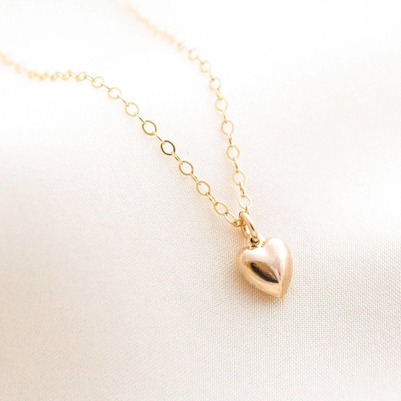 Tiny Heart Necklace | Simple & Dainty Jewelry