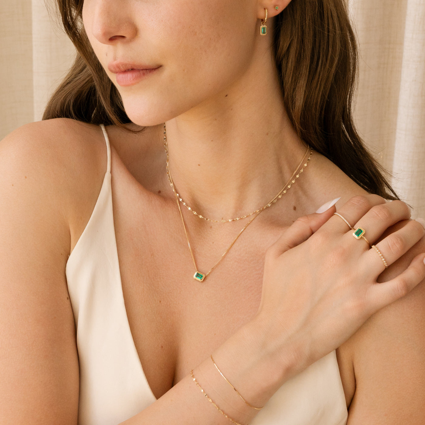 Ribbed Emerald Necklace | Simple & Dainty Jewelry
