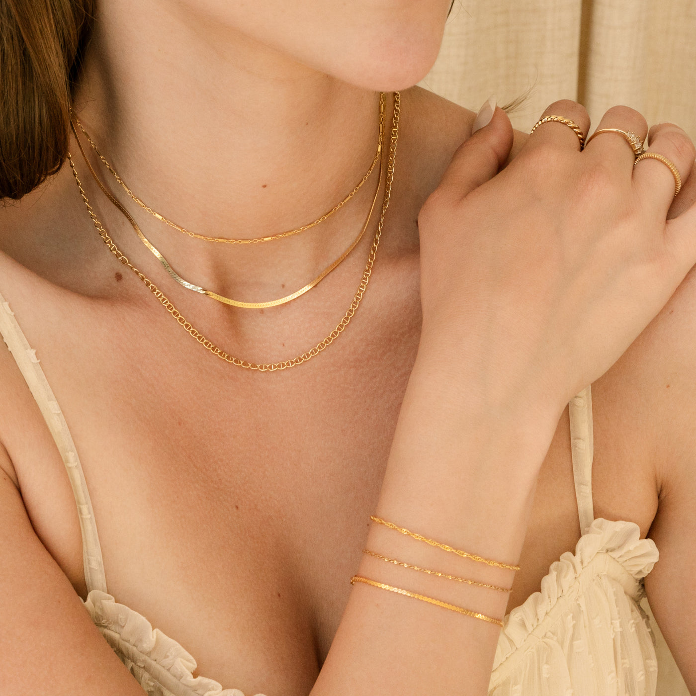 Dainty Serpentine Chain Bracelet