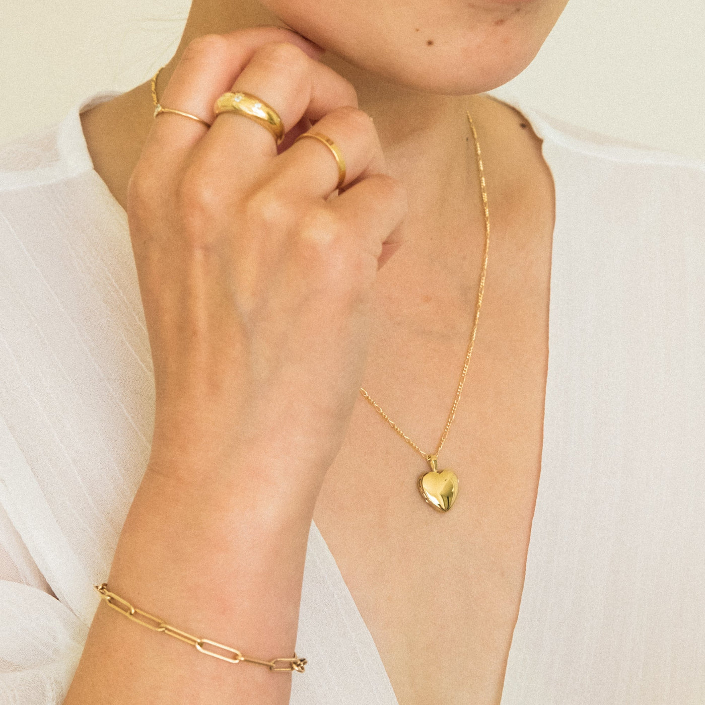 Heart Locket Necklace | Simple & Dainty Jewelry