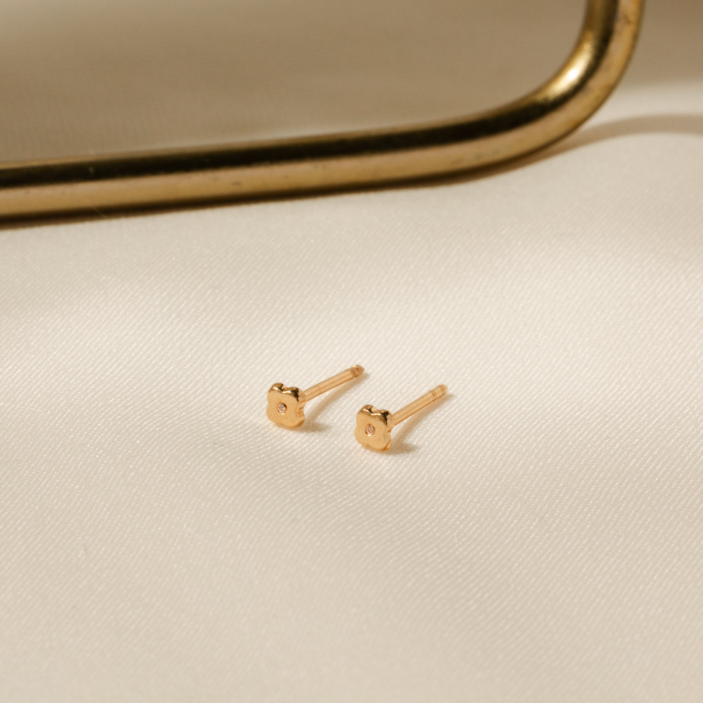 Tiny Clover Stud Earrings | Simple & Dainty Jewelry