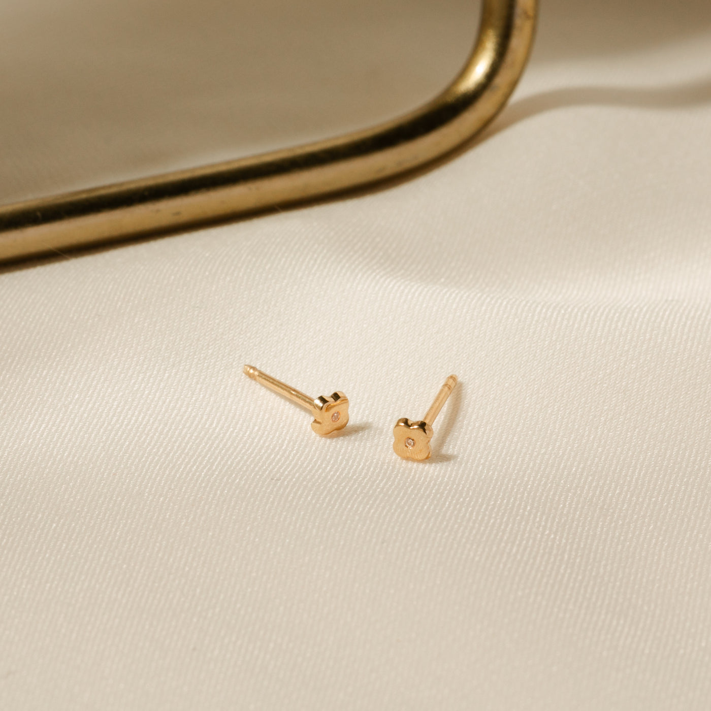 Tiny Clover Stud Earrings | Simple & Dainty Jewelry