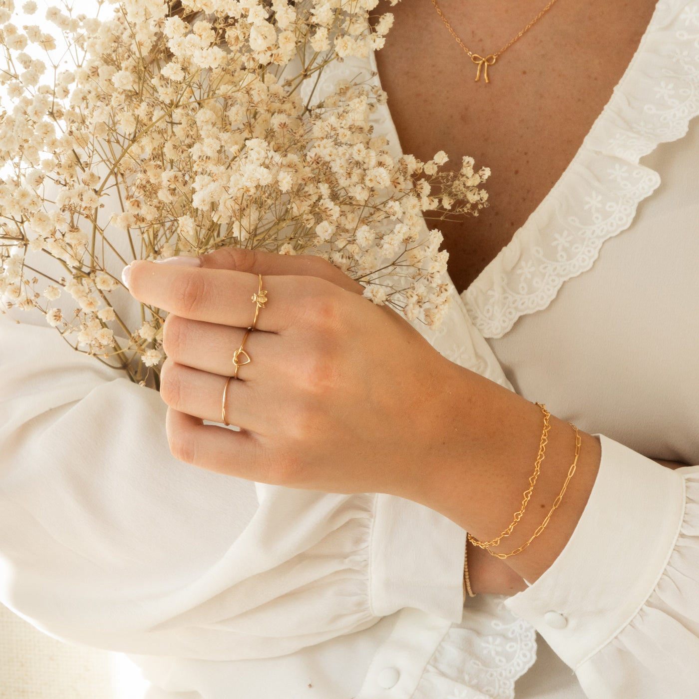 Dainty Heart Chain Bracelet | Simple & Dainty Jewelry