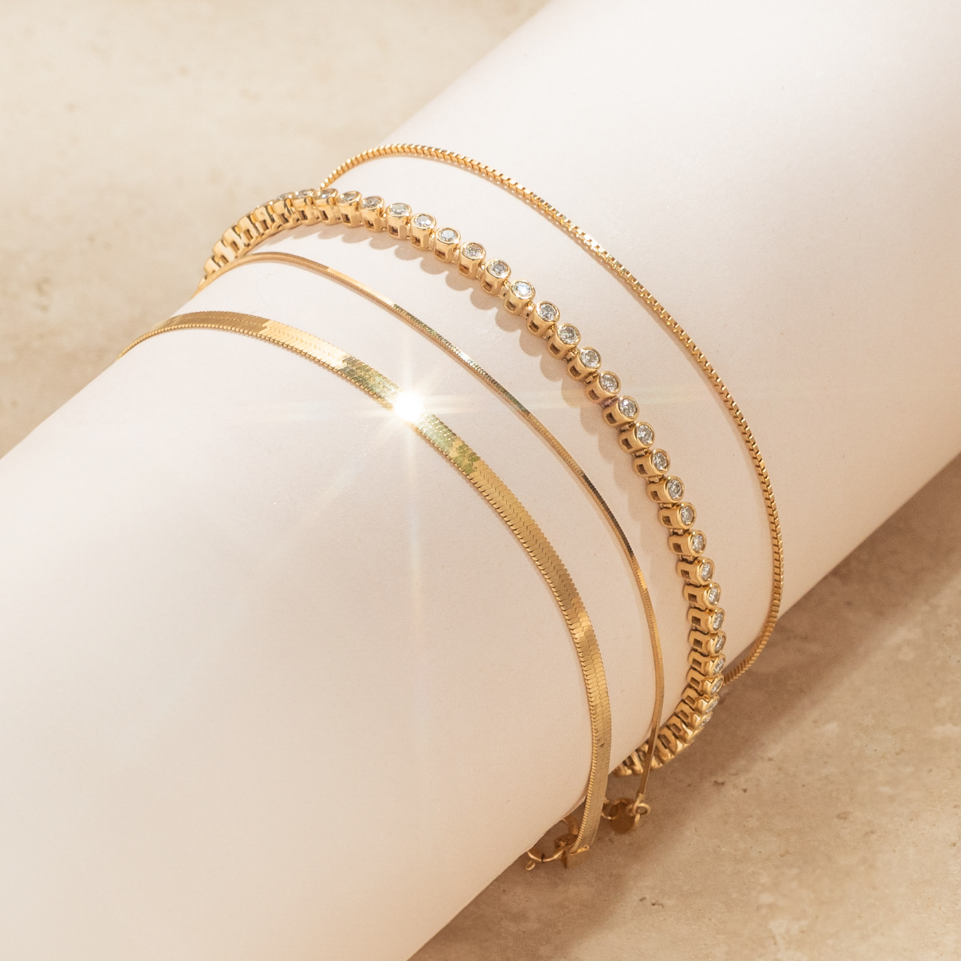 Thin Box Chain Bracelet - 14k Solid Gold | Simple & Dainty Jewelry