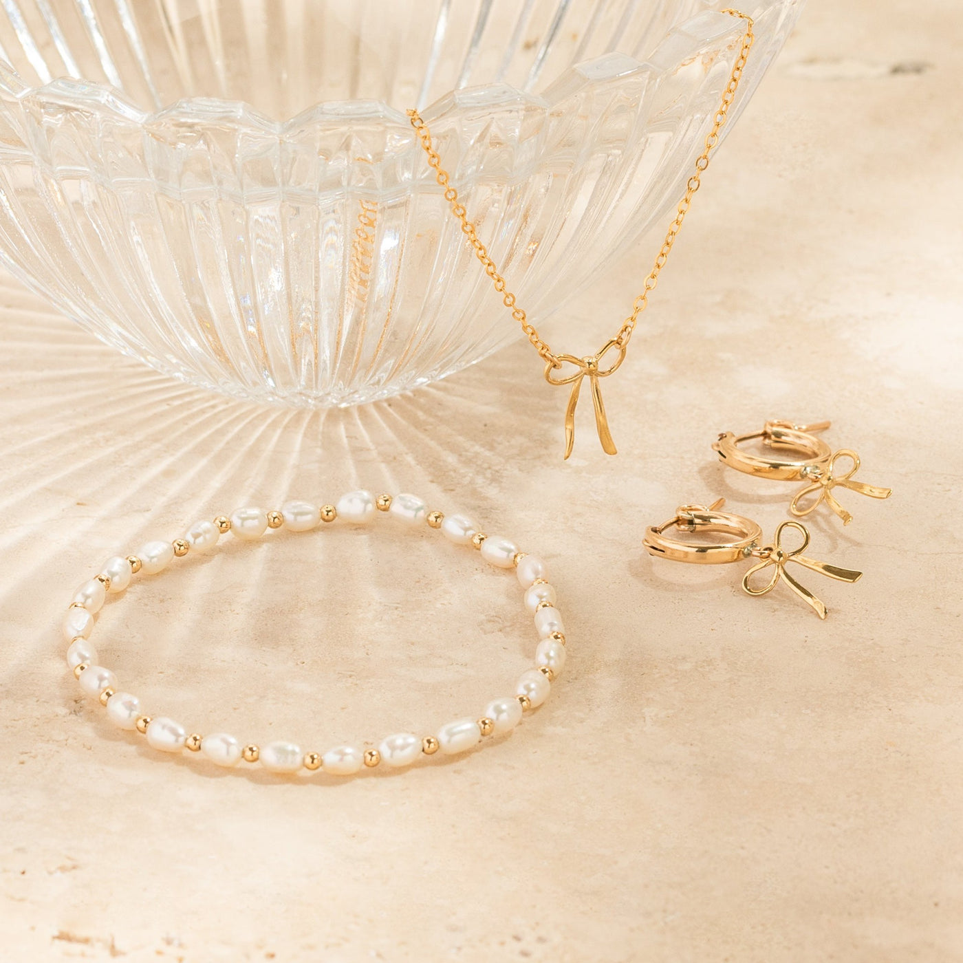 Small Pearl + Gold Bead Bracelet | Simple & Dainty Jewelry