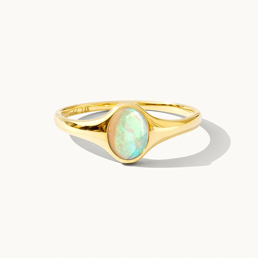 【Local Eclectic】9K Opal and Diamond Signetリング Solid Gold Opal and Diamond Signet Ring – local eclectic