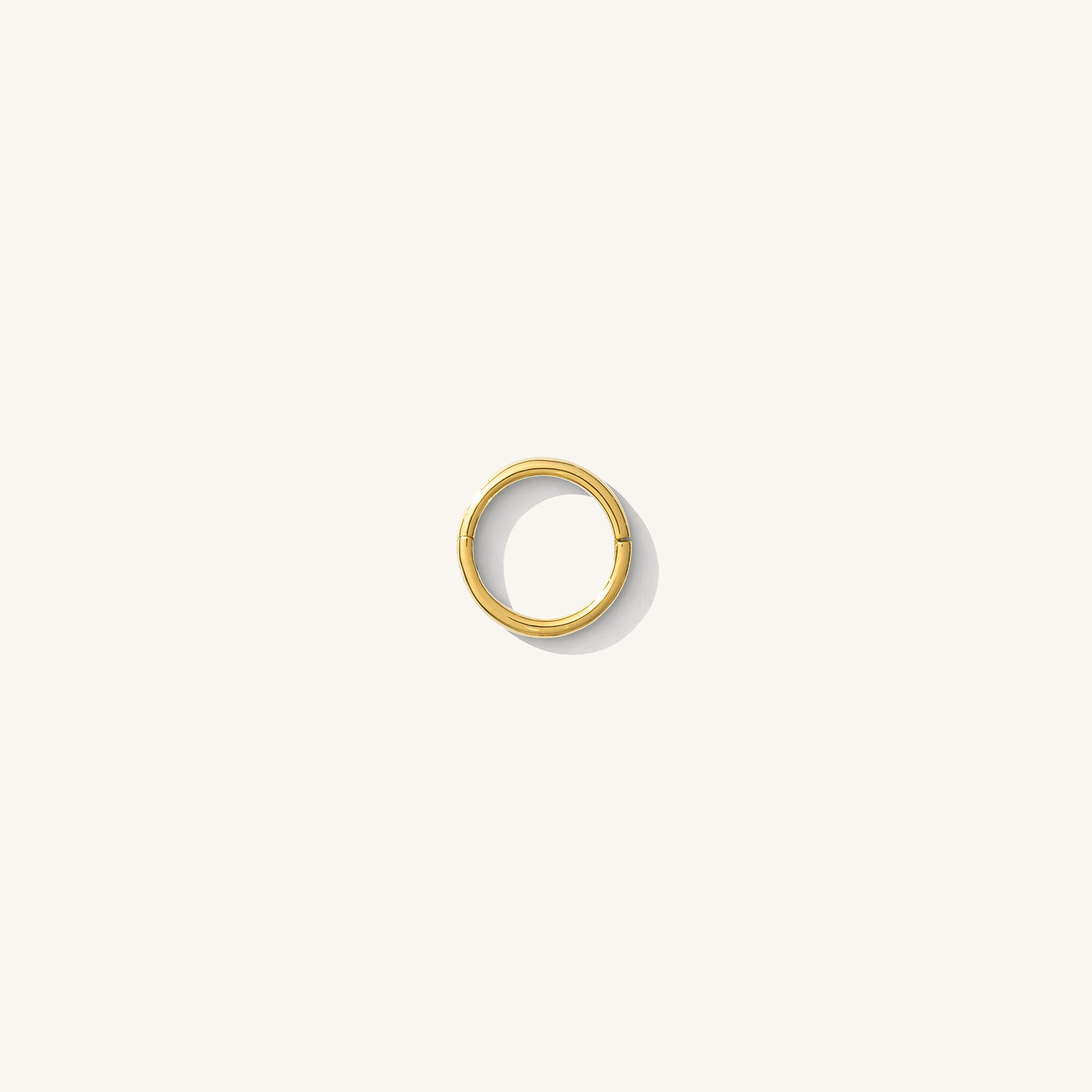 Clicker Hoop Earring | Simple & Dainty 

8mm