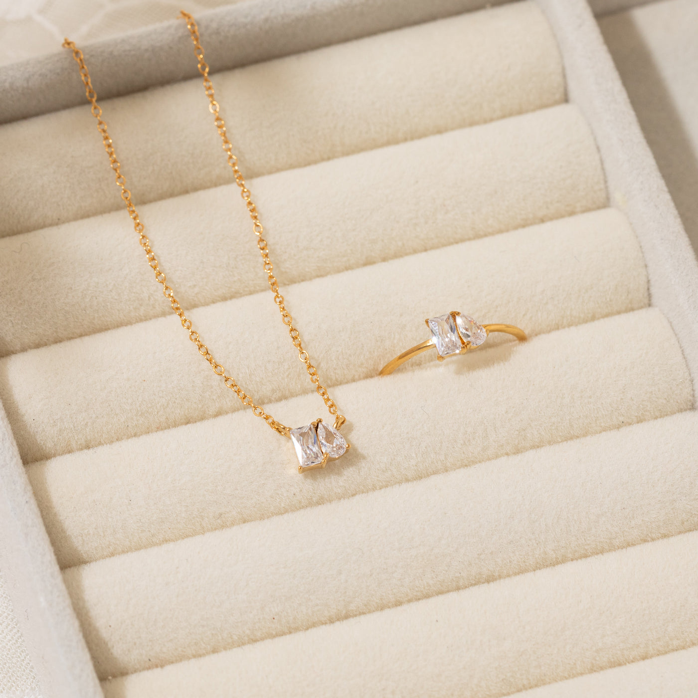 Toi et Moi Necklace | Simple & Dainty Jewelry