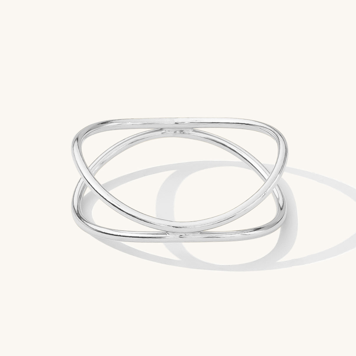 Curved Ring | Simple & Dainty Jewelry