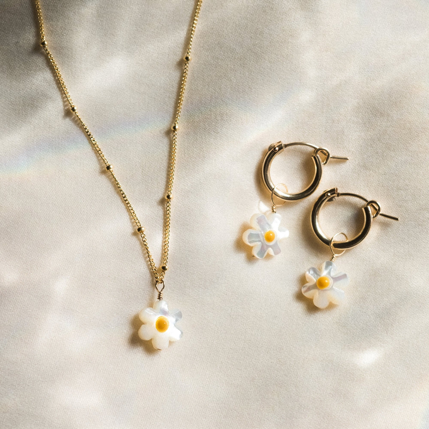 Daisy Hoop Earrings | Simple & Dainty Jewelry