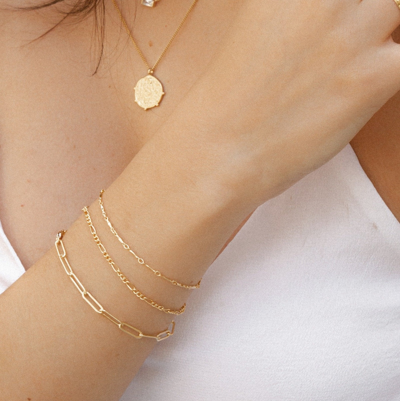Figaro Chain Bracelet by Simple & Dainty Jewelry