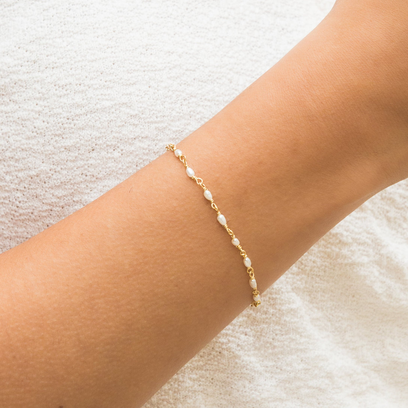 Pearl Chain Bracelet | Simple & Dainty Jewelry