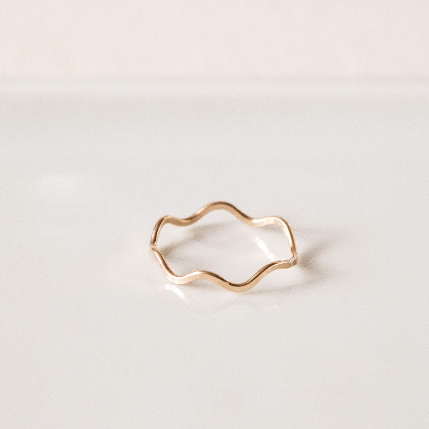 Wavy Ring | Simple & Dainty Jewelry